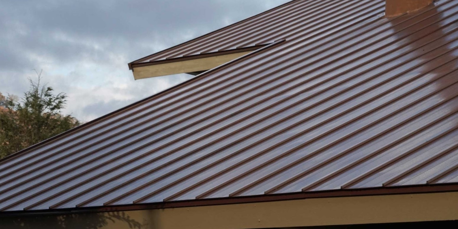 pros and cons of metal roofing in Charlotte