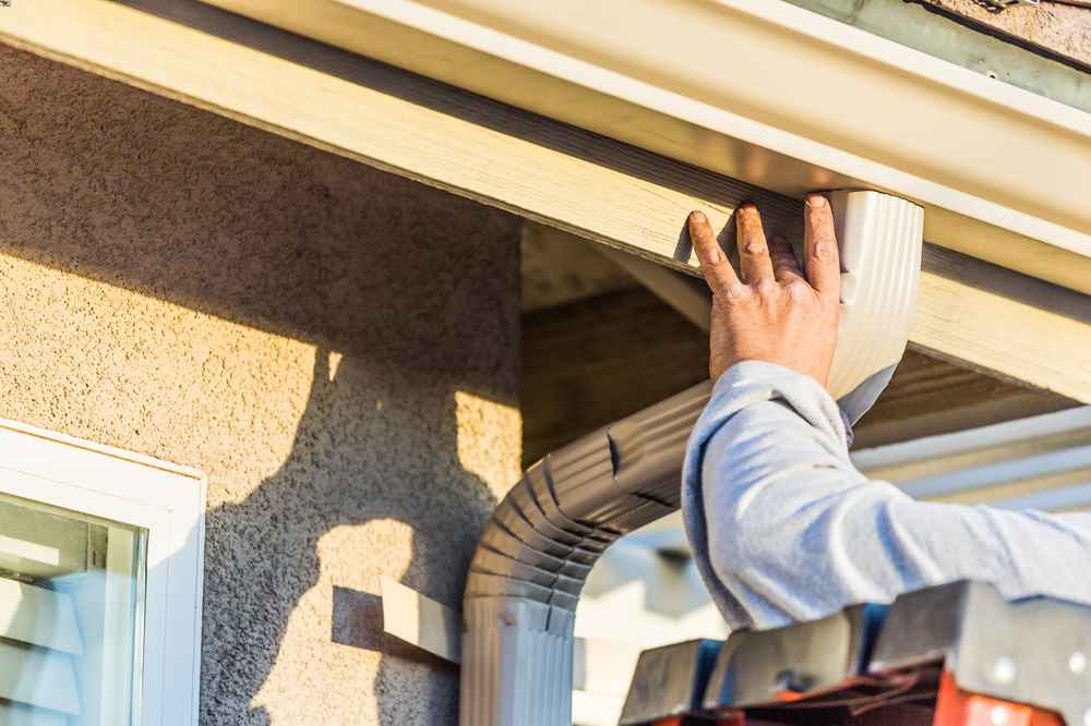 gutter maintenance expert in North Carolina